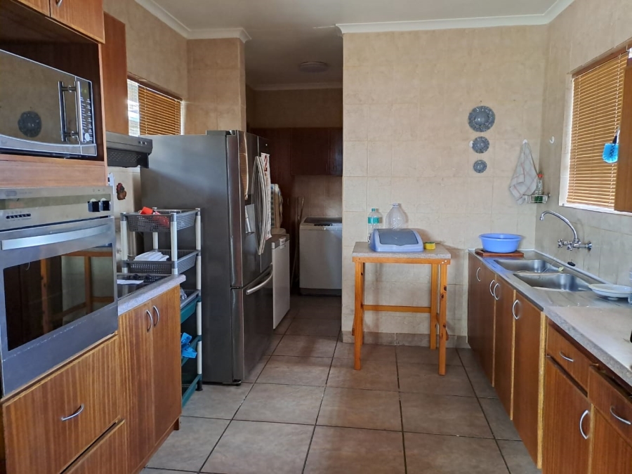 3 Bedroom Property for Sale in Vredenburg Western Cape
